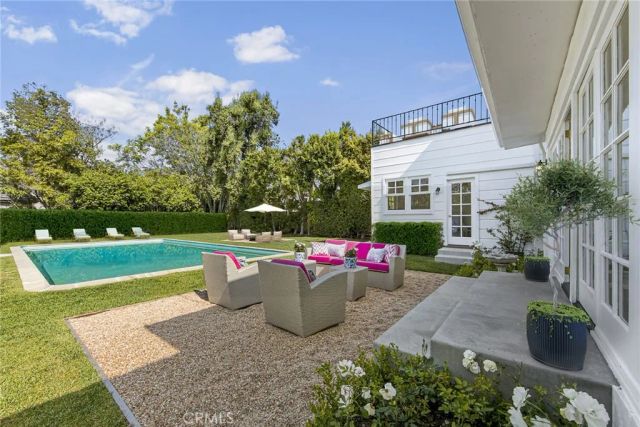333 S Arden Boulevard, Los Angeles, CA 90020