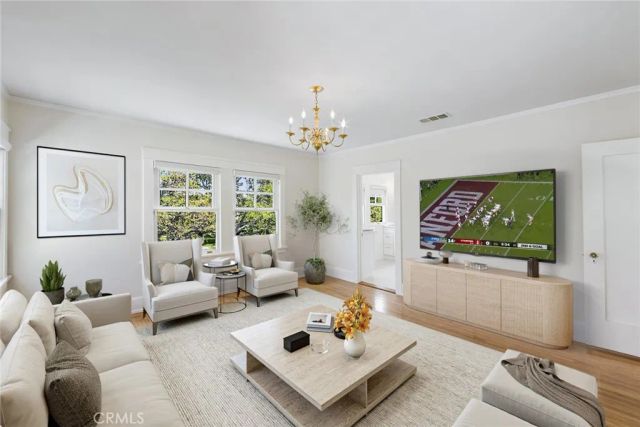333 S Arden Boulevard, Los Angeles, CA 90020