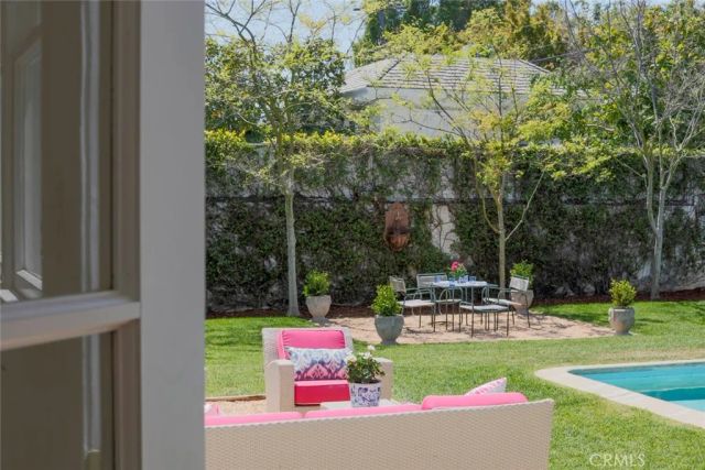 333 S Arden Boulevard, Los Angeles, CA 90020