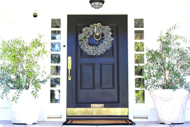 333 S Arden Boulevard, Los Angeles, CA 90020