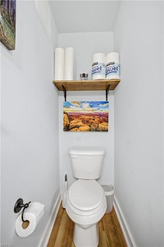 7922 Shore Dr Apt 313, Norfolk, VA 23518