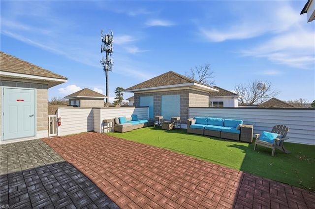 7922 Shore Dr Apt 313, Norfolk, VA 23518