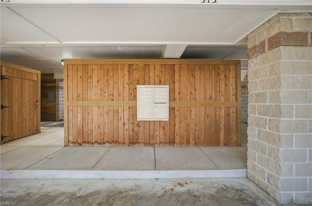 7922 Shore Dr Apt 313, Norfolk, VA 23518