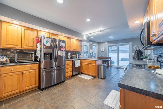 1006 Abbey Ridge, Quincy, IL 62305