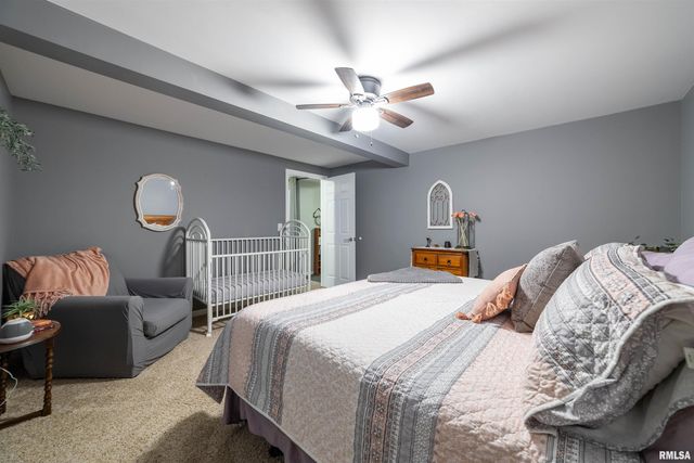 1006 Abbey Ridge, Quincy, IL 62305