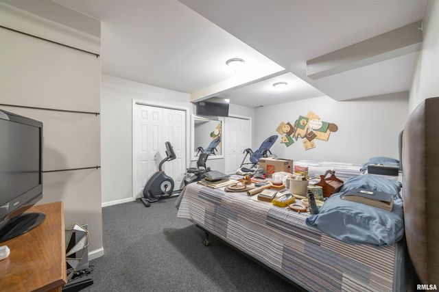 1006 Abbey Ridge, Quincy, IL 62305