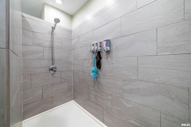 1006 Abbey Ridge, Quincy, IL 62305