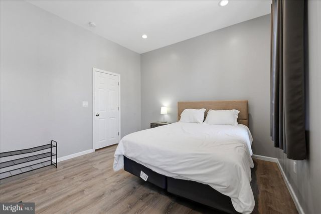 2057 N FRANKLIN ST, Philadelphia, PA 19122