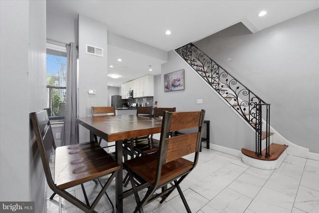 2057 N FRANKLIN ST, Philadelphia, PA 19122