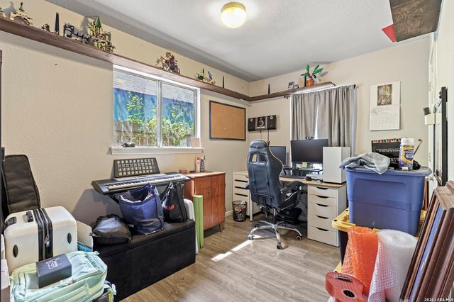 330 Consuelo, San Antonio, TX 78228