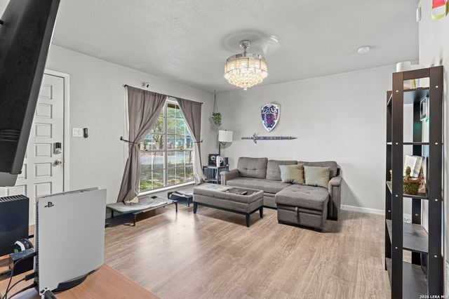 330 Consuelo, San Antonio, TX 78228