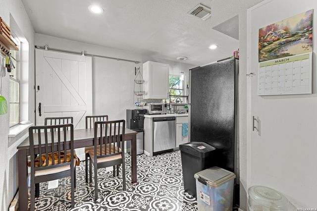 330 Consuelo, San Antonio, TX 78228