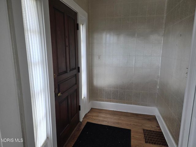 2210 River Road, Maumee, OH 43537