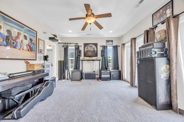 338 St. Julian Ln., Myrtle Beach, SC 29579