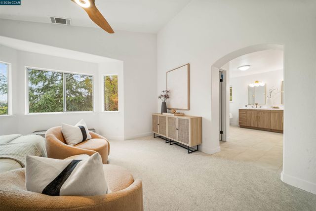 636 Dunhill Dr, Danville, CA 94506
