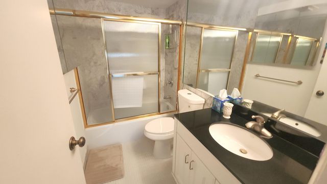 2121 N Ocean Boulevard, Boca Raton, FL 33431