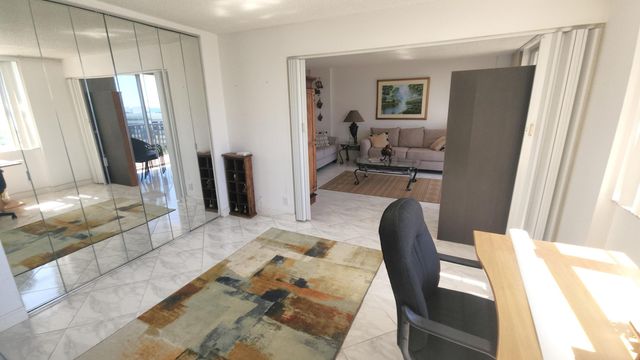 2121 N Ocean Boulevard, Boca Raton, FL 33431