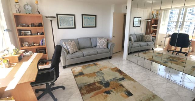 2121 N Ocean Boulevard, Boca Raton, FL 33431