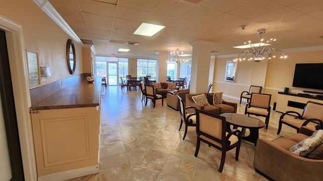 2121 N Ocean Boulevard, Boca Raton, FL 33431