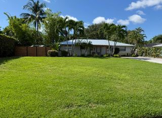 20 E Windsor Rd Road E, Jupiter, FL 33469