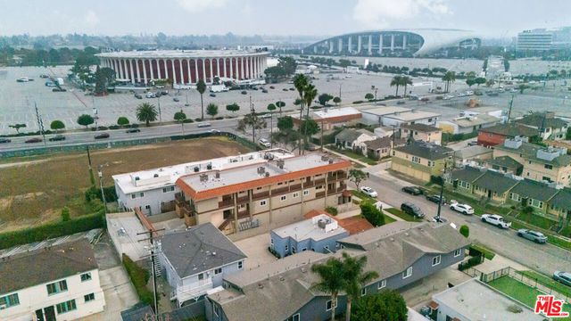 811 E Nutwood Street, Inglewood, CA 90301