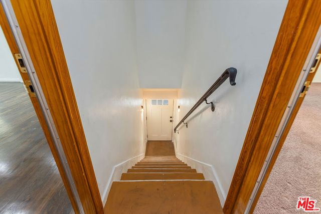 811 E Nutwood Street, Inglewood, CA 90301
