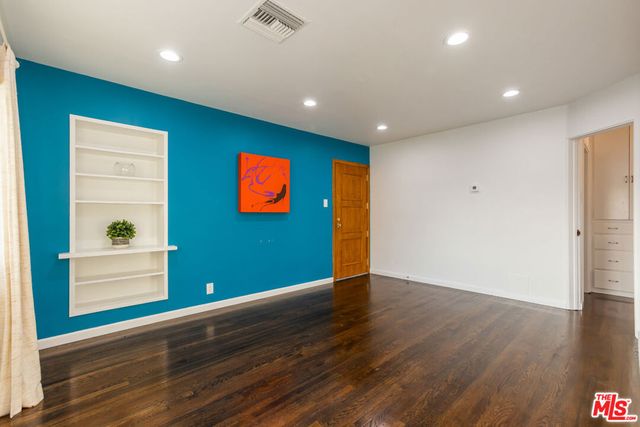 811 E Nutwood Street, Inglewood, CA 90301