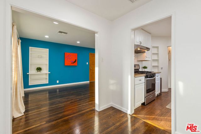 811 E Nutwood Street, Inglewood, CA 90301