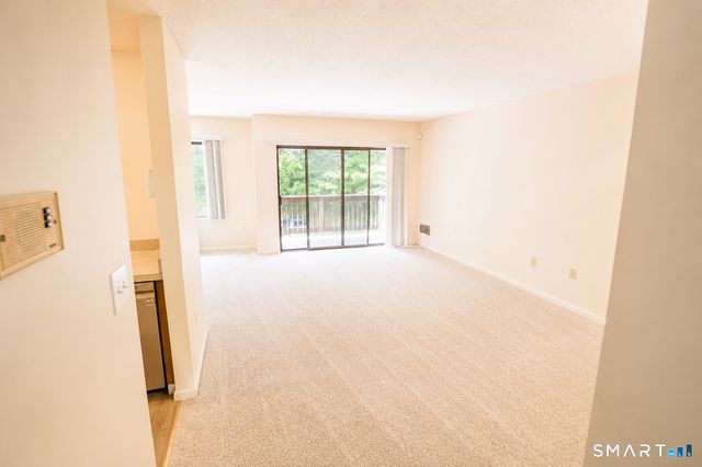 175 Mill Pond Road 135, Hamden, CT 06514