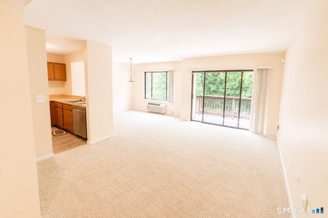 175 Mill Pond Road 135, Hamden, CT 06514