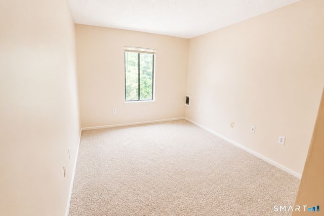 175 Mill Pond Road 135, Hamden, CT 06514