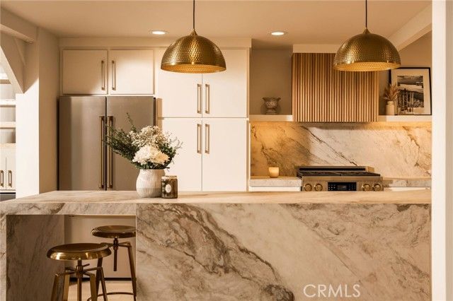 1344 W Bay Avenue, Newport Beach, CA 92661