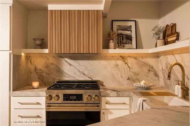 1344 W Bay Avenue, Newport Beach, CA 92661