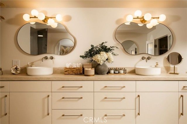 1344 W Bay Avenue, Newport Beach, CA 92661