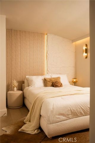 1344 W Bay Avenue, Newport Beach, CA 92661