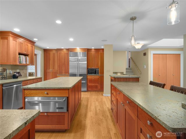 12925 172nd Avenue SE, Renton, WA 98059