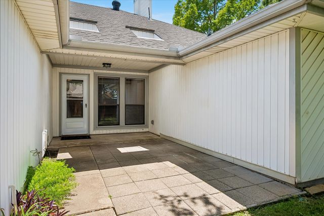 1929 Lavaca Trail, Carrollton, TX 75010