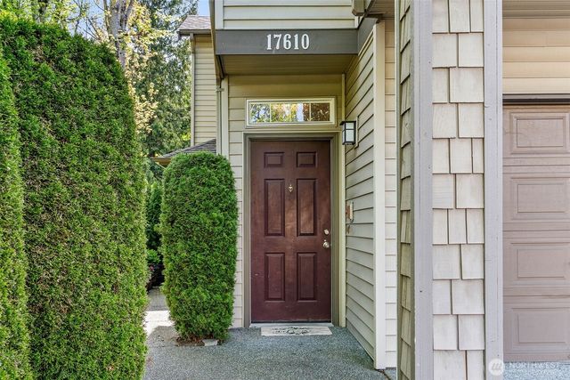 17610 134th Lane SE, Renton, WA 98058