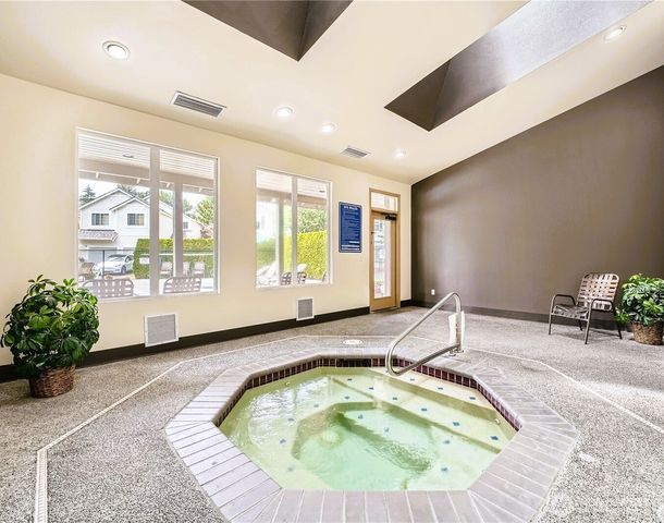 17610 134th Lane SE, Renton, WA 98058
