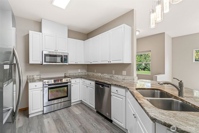 17610 134th Lane SE, Renton, WA 98058