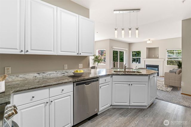 17610 134th Lane SE, Renton, WA 98058