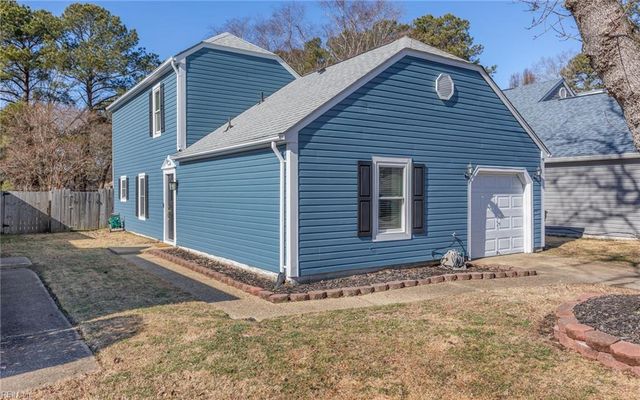 1113 Lord Dunmore DR, Virginia Beach, VA 23464