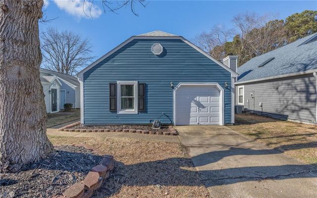 1113 Lord Dunmore DR, Virginia Beach, VA 23464