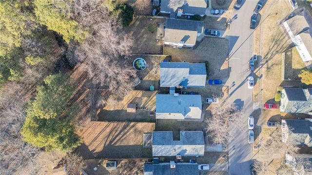 1113 Lord Dunmore DR, Virginia Beach, VA 23464