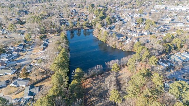 1113 Lord Dunmore DR, Virginia Beach, VA 23464