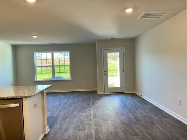 149 Tributary Way, Fuquay Varina, NC 27526