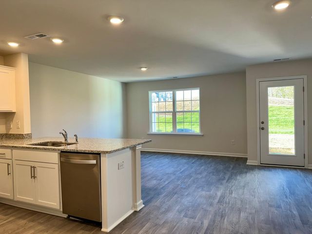 149 Tributary Way, Fuquay Varina, NC 27526