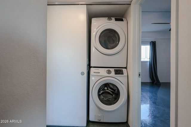 353 E THOMAS Road C501, Phoenix, AZ 85012