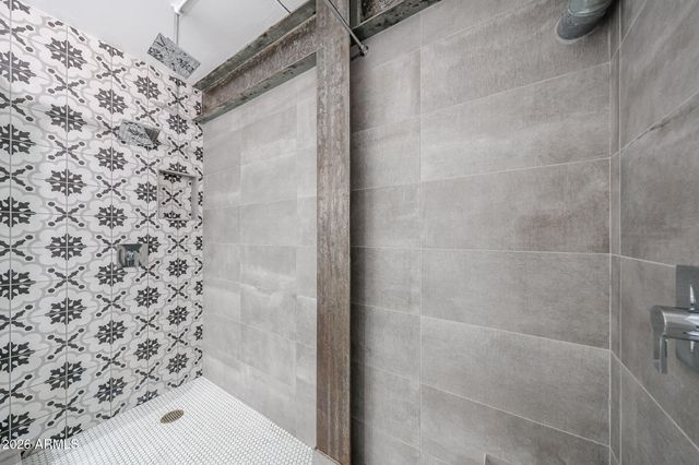 353 E THOMAS Road C501, Phoenix, AZ 85012