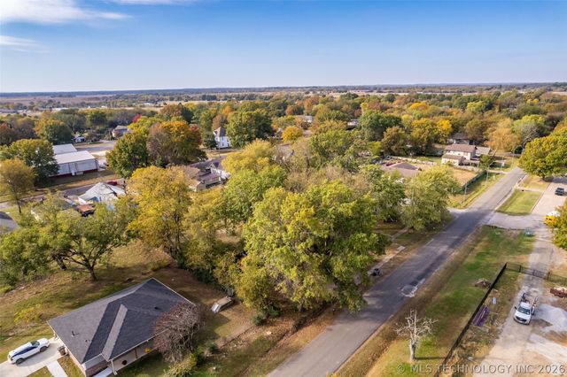 410 W Franklin Street, Haskell, OK 74436